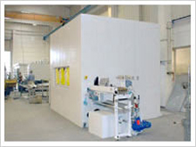 Kammer-Reinigungsanlage im Rundtaktverfahren mit Roboterbeladung (2)